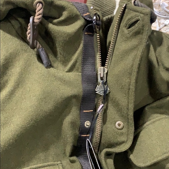 NWT Rainforest winter jacket w/hood lots pockets - Picture 8 of 16